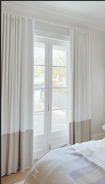 Curtains - Image 2